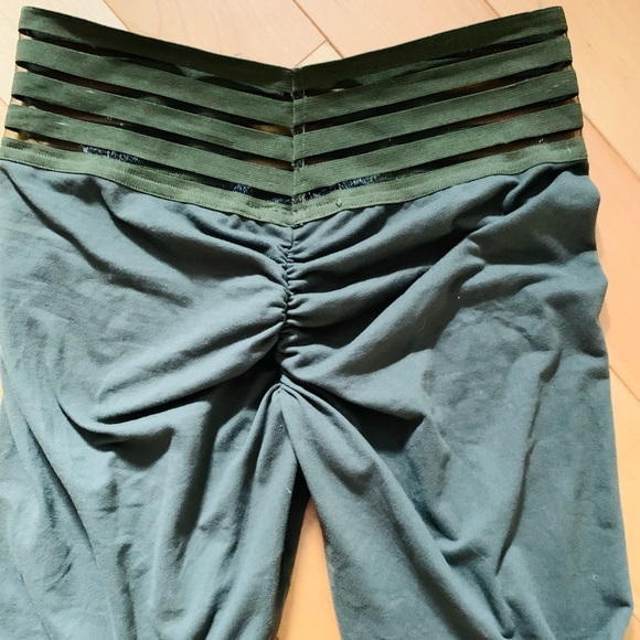 Cute Booty Lounge Gym Leggings - Picture 1 of 4